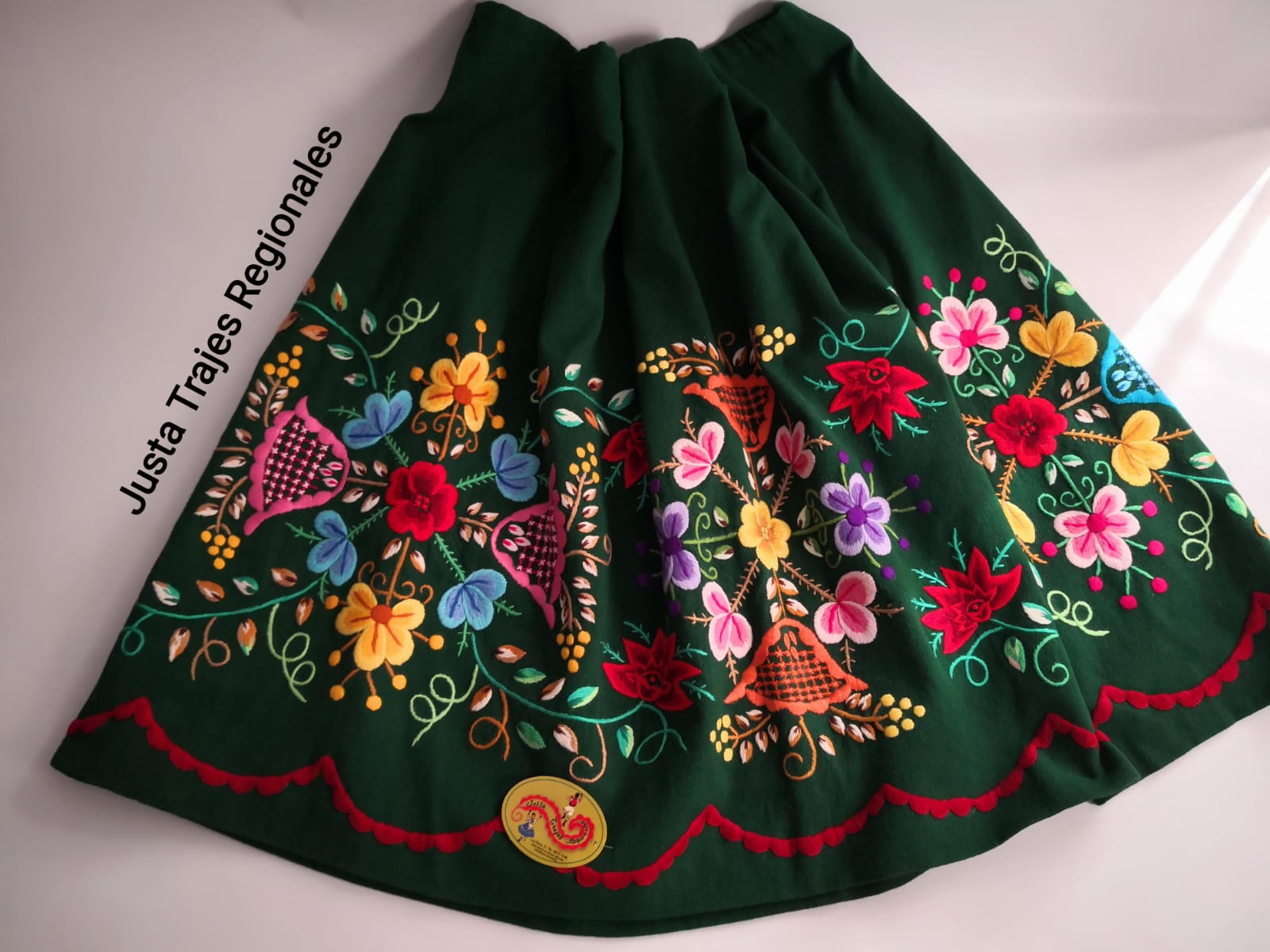 eb498cb2-8f71-400f-b9dc-1764eacec4f9